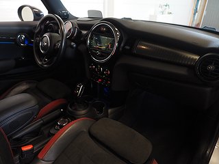 Halvkombi MINI John Cooper Works 15 av 24