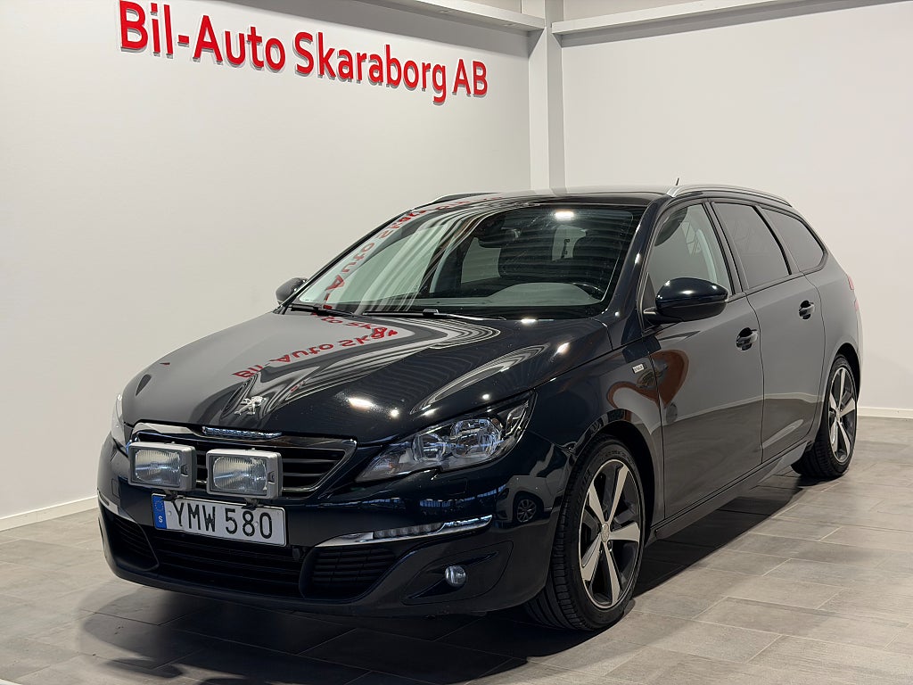 Peugeot 308 SW Kombi 130 Active Automat Kamera Dragkrok Navi