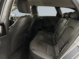 Kia Ceed Sportswagon Plug-in Hybrid DCT Ad S&V/Mvärm/Drag/Kamera – bild 13