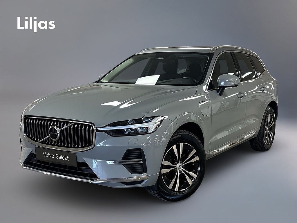Volvo XC60 Recharge T6 AWD Core Edition//Kamera//Värmare//