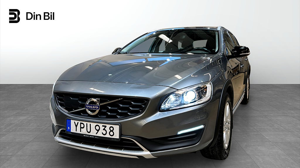 Volvo V60 Cross Country D4 Classic /Momentum
