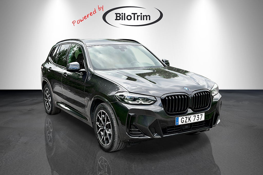BMW X3 xDrive30e M Sport|Drag|Värmare|CarPlay|B-kamera|Cockpit