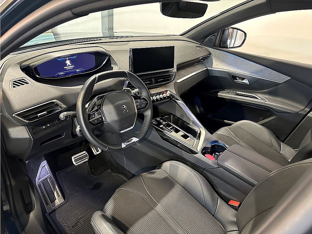 Bild på Peugeot 3008 GT 1.2 PT 130hk Aut - B-KAMERA, CARPLAY