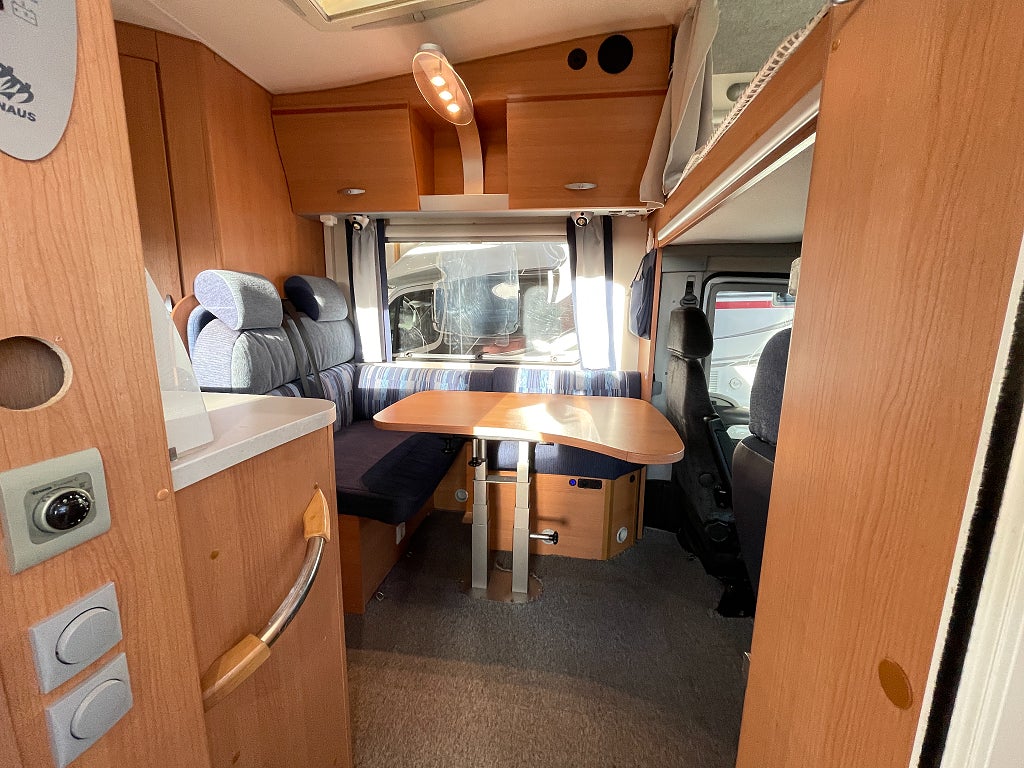 Knaus Sun TI 650 /Dubbla batterier/Fint skick/Kamera/Stödben/4 bältad - Knaus