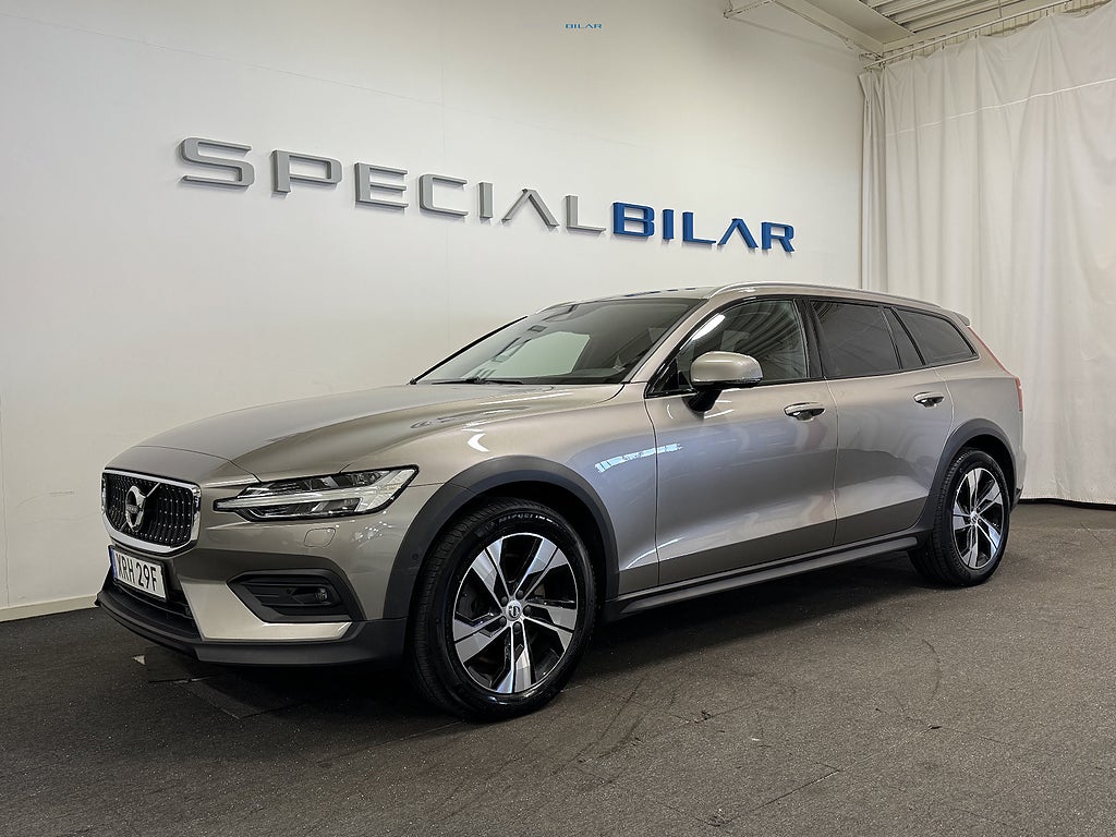 Volvo V60 Cross Country D4 AWD Advanced SE II Läder Backkamera Drag