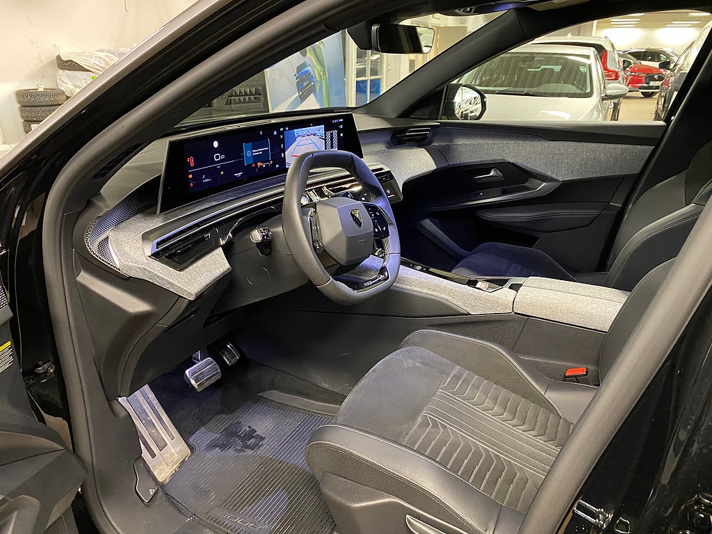 Bild på Peugeot 3008 GT HYBRID 136hk e-DSC