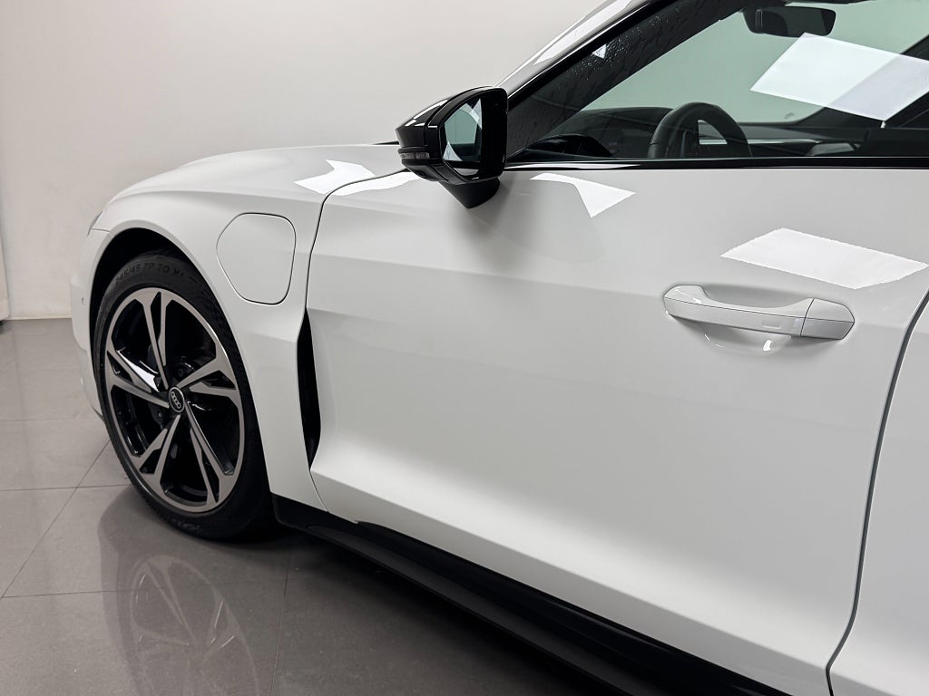Audi e-tron 2022 - miniatyr 4