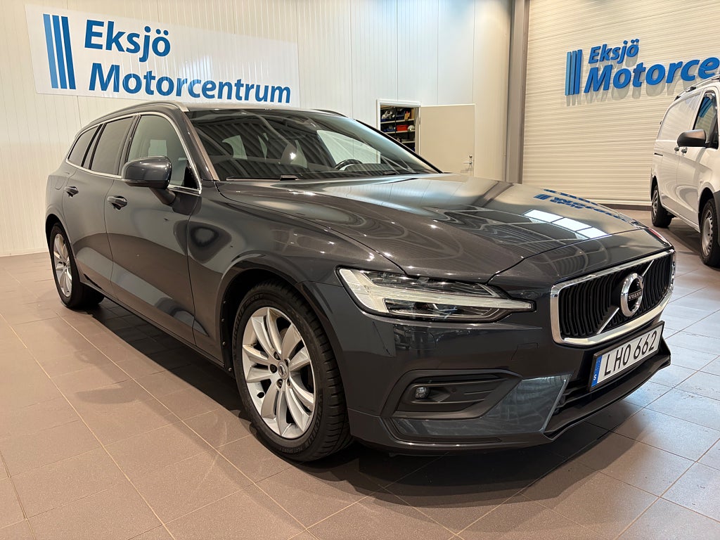 Volvo V60 D4 AWD Geartronic Momentum Advanced