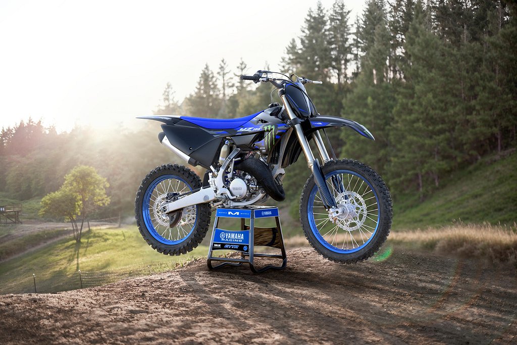 Yamaha YZ125LC Monster Edition *OMGÅENDE LEVERANS*