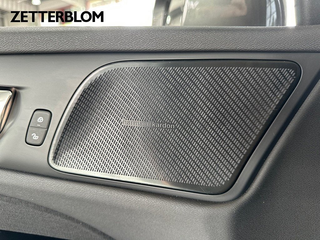 Kombi Volvo V60 17 av 18