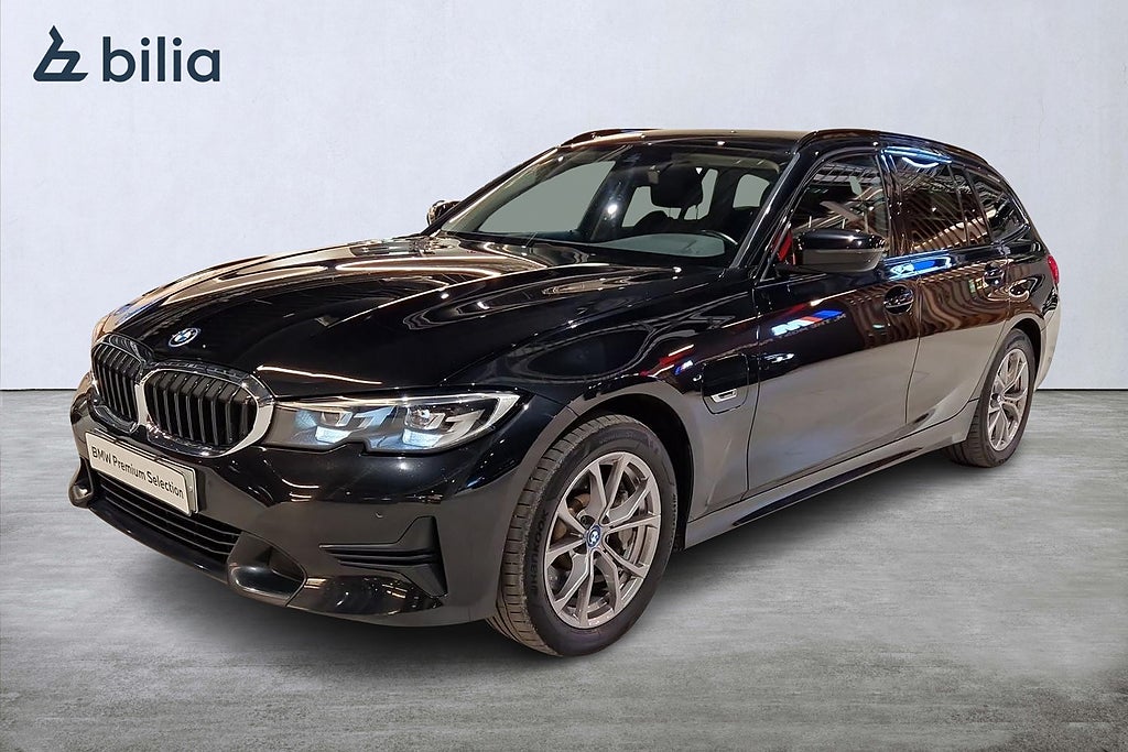 BMW 330e xDrive Touring Steptronic Sport line 