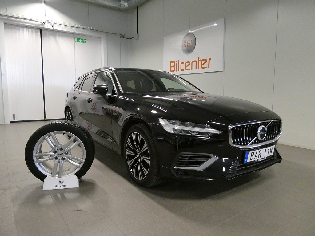 Volvo V60 Recharge T6 AWD  Aut-Kam-Värm *Longrange* 