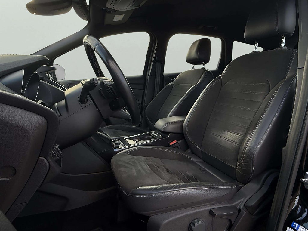 Ford Kuga 2.0 TDCi AWD Powershift ST-Line  - miniatyr 11