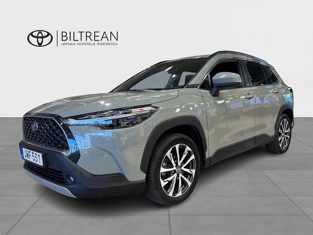 Toyota Corolla Cross 2,0 Hybrid AWD-i Style Pluspaket Vinterhjul ingår