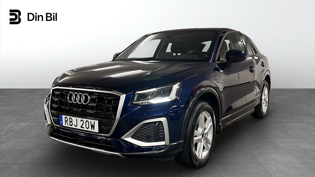 Audi Q2 35 TFSI PROLINE ADV *Parkerings värmare*