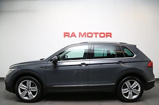 SUV Volkswagen Tiguan 3 av 25