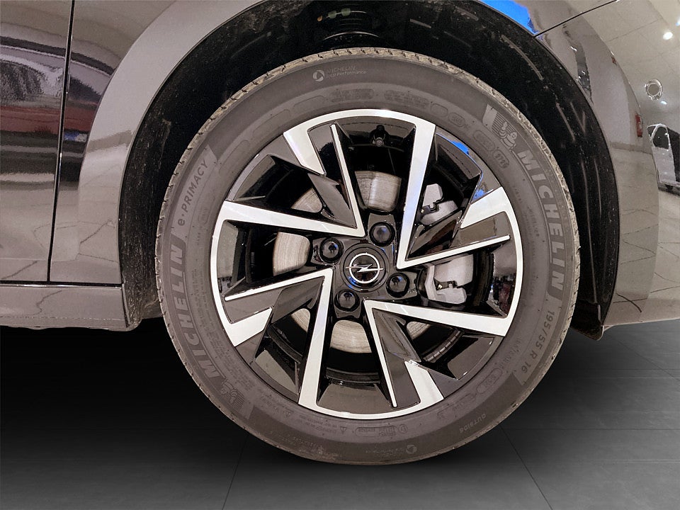 Bild på Opel Corsa GS 100hk Aut - OMGÅENDE LEVERANS!