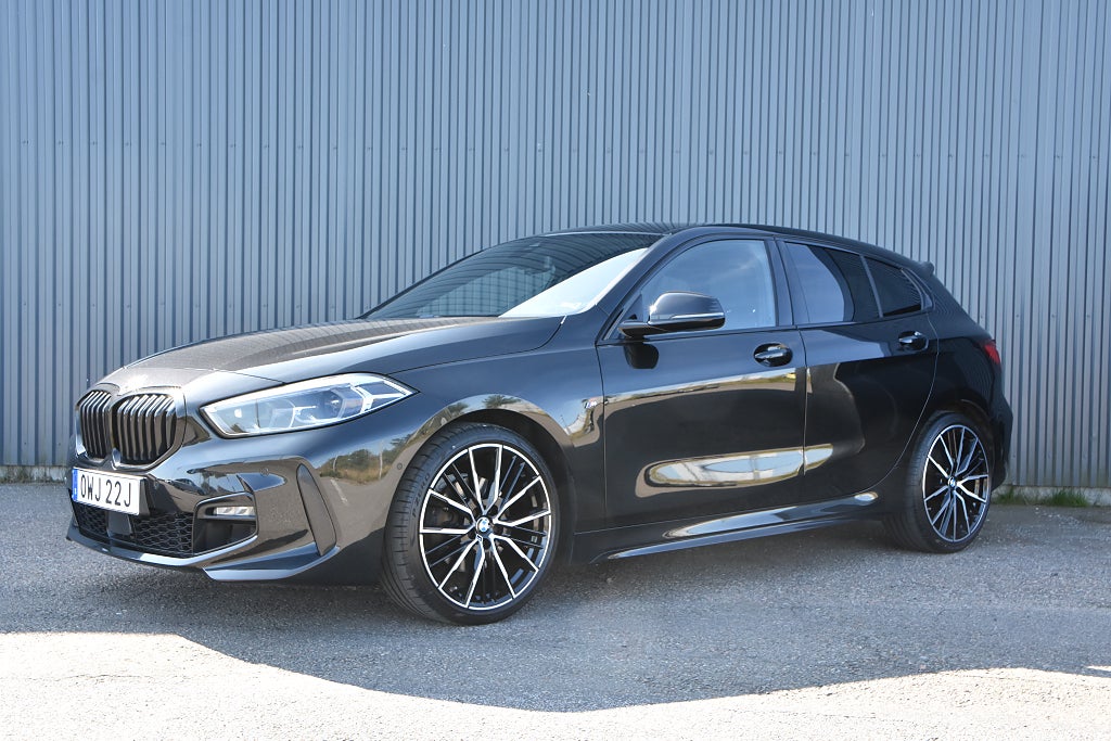 BMW 118I M Sport Se utrustning! Steptronic 