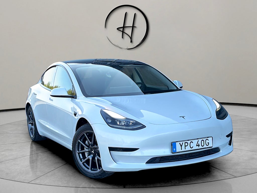 Tesla Model 3 Standard Range Plus panoramatak Helskinn *SE-UTR