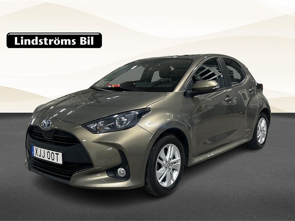 Toyota Yaris Hybrid 1,5 5D Active Vinterhjul