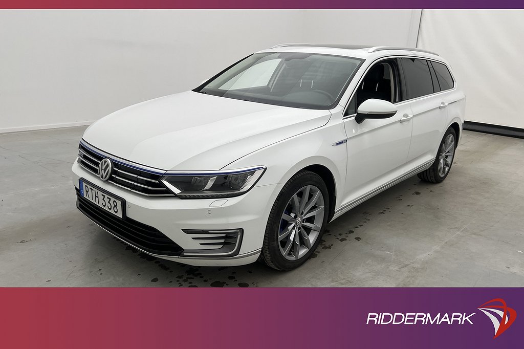 Volkswagen Passat GTE 218hk Pano Kamera Elstolar Drag