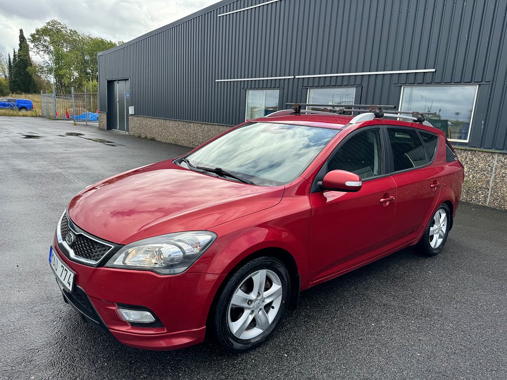 Kia CEED cee'd_sw 1.6 CRDi ECO Euro 5 Dragkrok 