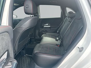 Mercedes-Benz B 180 136hk AMG S&V-däck Kamera Farthållare BT