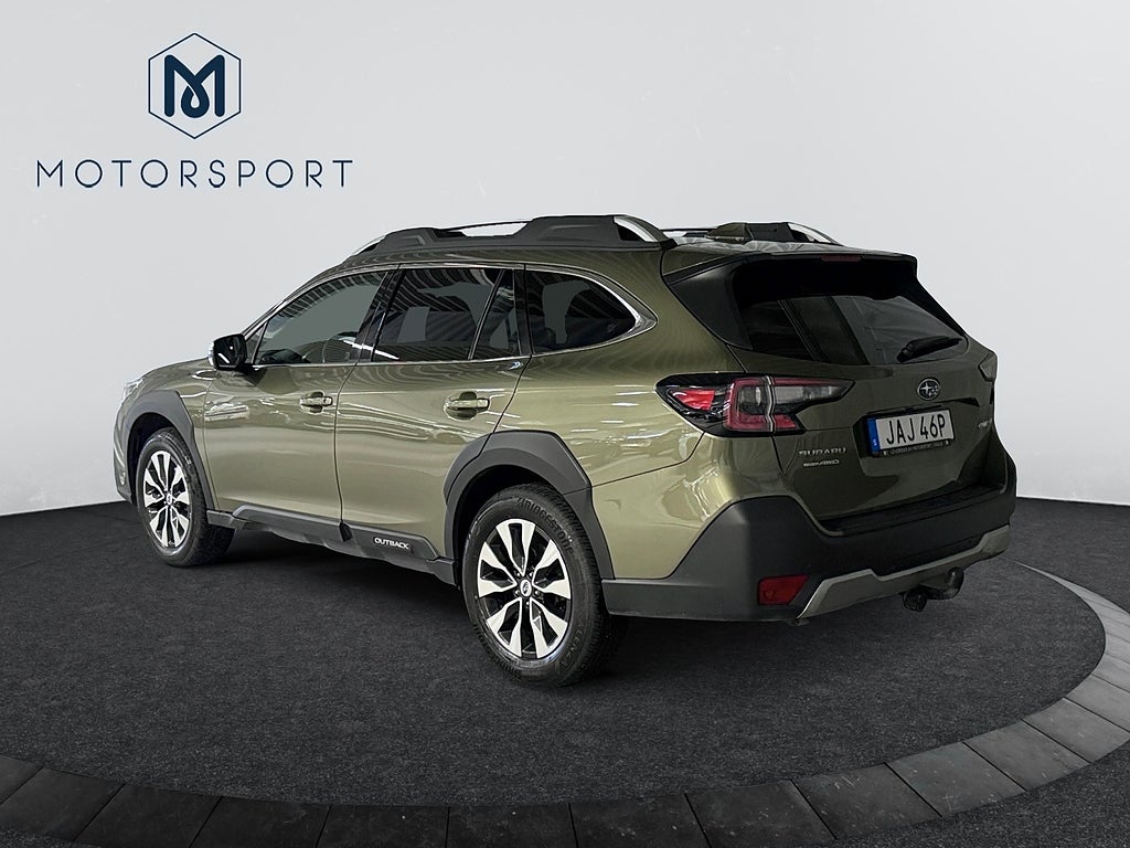 Subaru Outback 2.5 4WD Touring Helskinn Navi Drag Värmare Carplay H/K bild 3