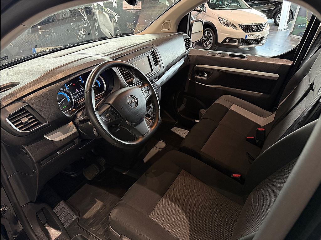 Bild på Opel Vivaro-e Premium 75kWh 136hk Aut L3 - DRAG, M-VÄRMARE, B-KAMERA