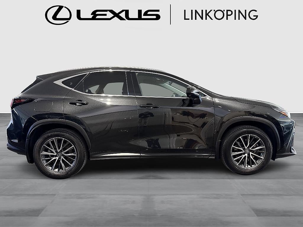 Lexus NX 2024 - miniatyr 3