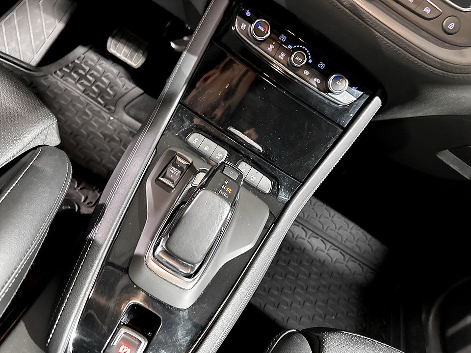 Bild på Opel Grandland Ultimate X 1.6 AWD PHEV 300hk Aut KAMPANJRÄNTA 3,99%