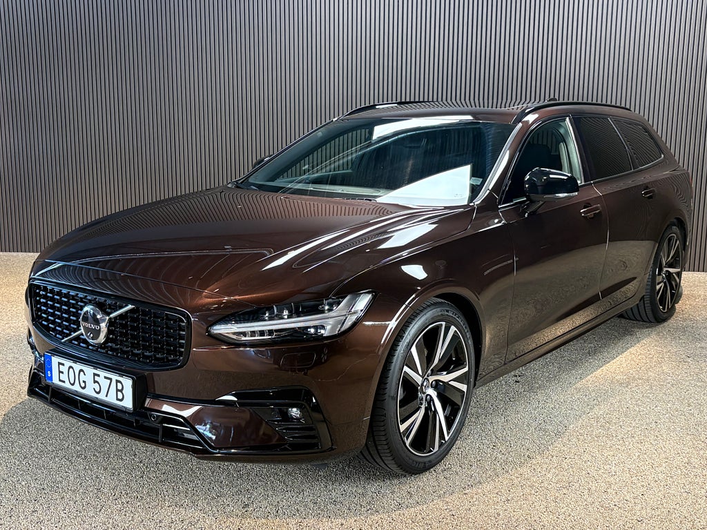 Volvo V90 D4 Geartronic | R-Design | H/K | Panorama | HuD | 360°