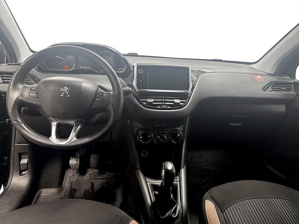 Bild på Peugeot 208 1.2 VTi 82hk - P-SENSORER BAK