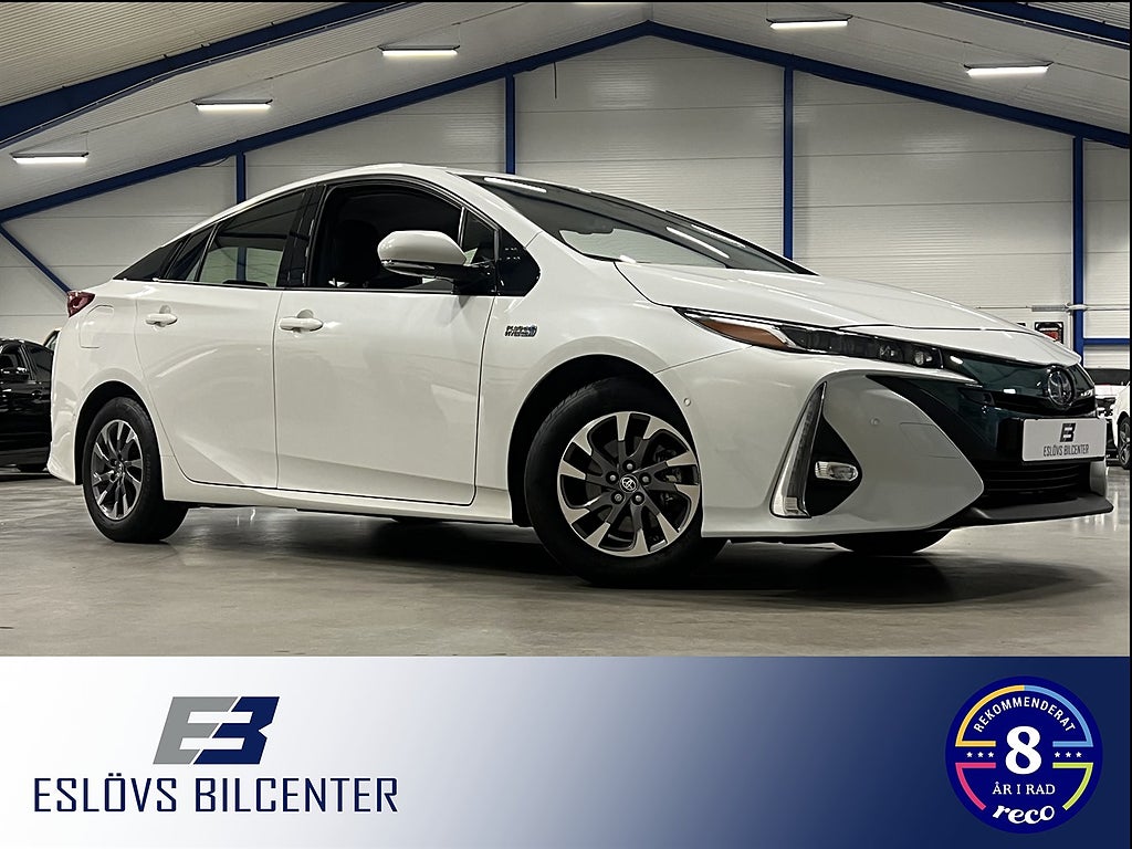 Toyota Prius Plug-in Hybrid 1.8 123 HK / Executive / JBL / HUD /