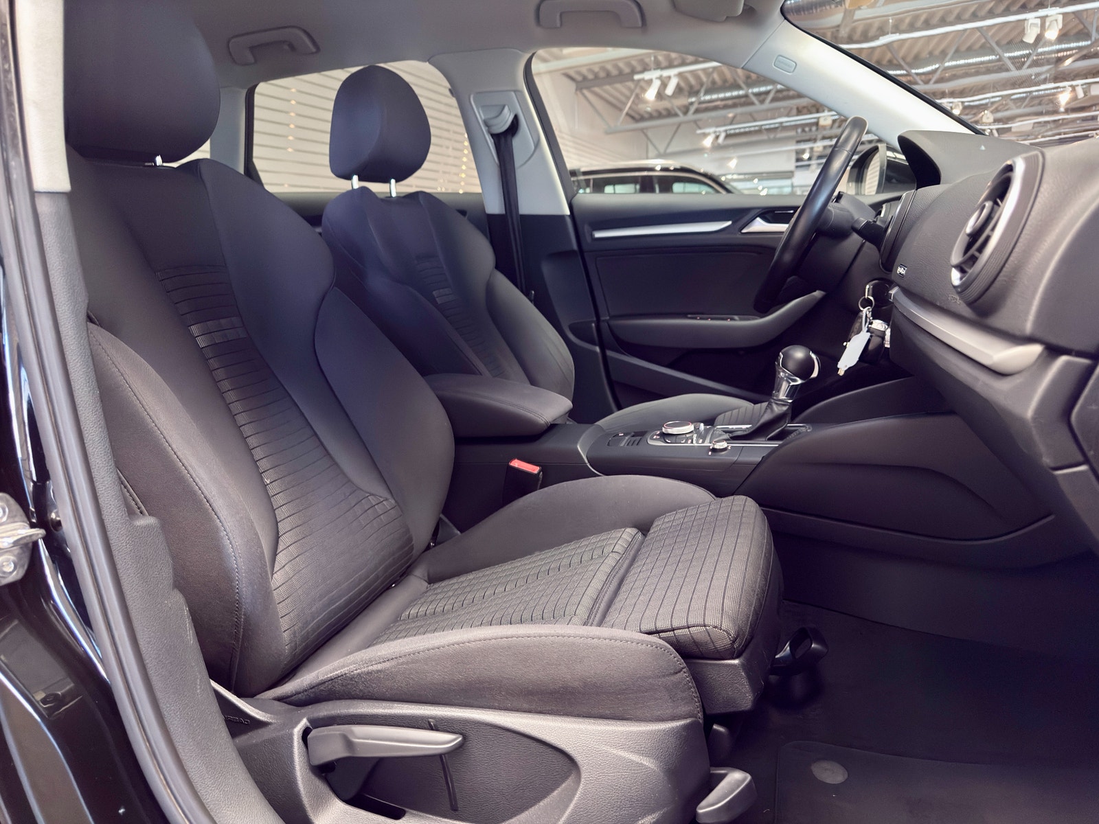 Audi A3 Sportback 2.0 TDI quattro 184hk | Värmare 2015 - miniatyr 13