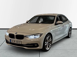 BMW 320 i Sedan Sport line Värmare Kamkedja P-sens S&V-däck