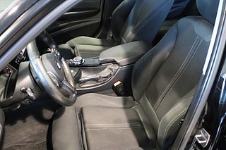 Kombi BMW 320D 14 av 18