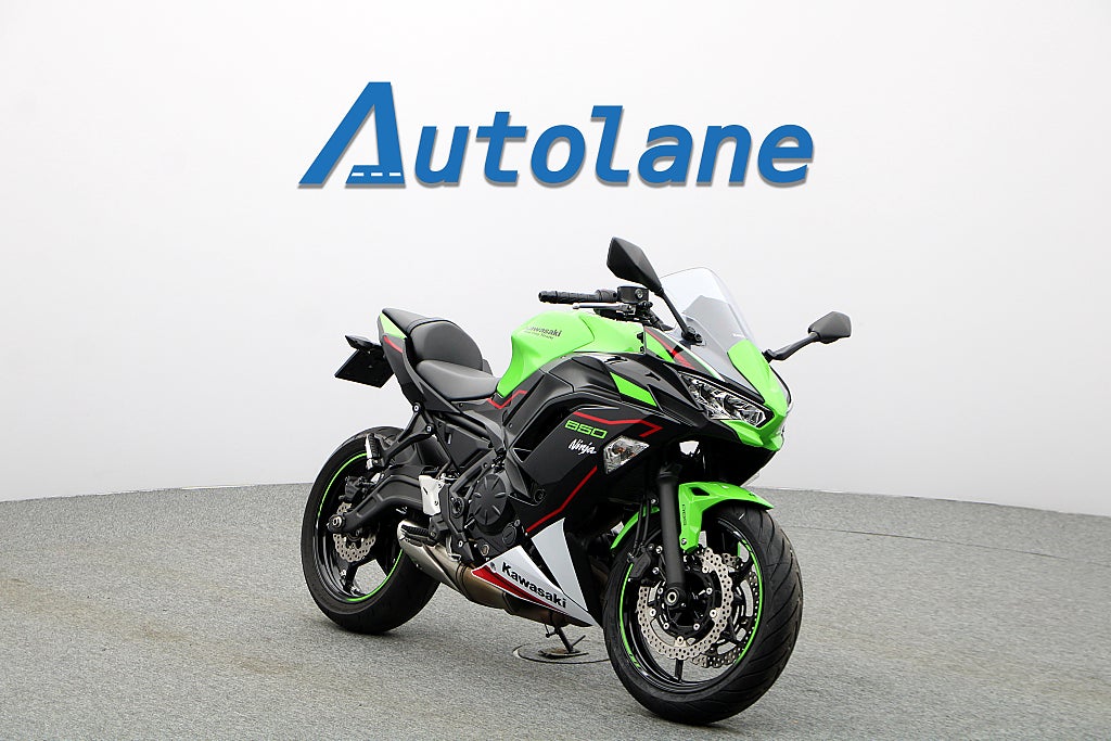 Kawasaki Ninja 650 *A2, Nyservad 