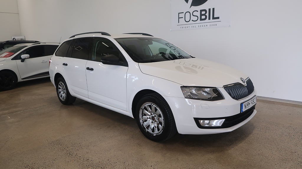 Skoda Octavia 1.6 TDI Euro 6 Kamremsbytt SoV