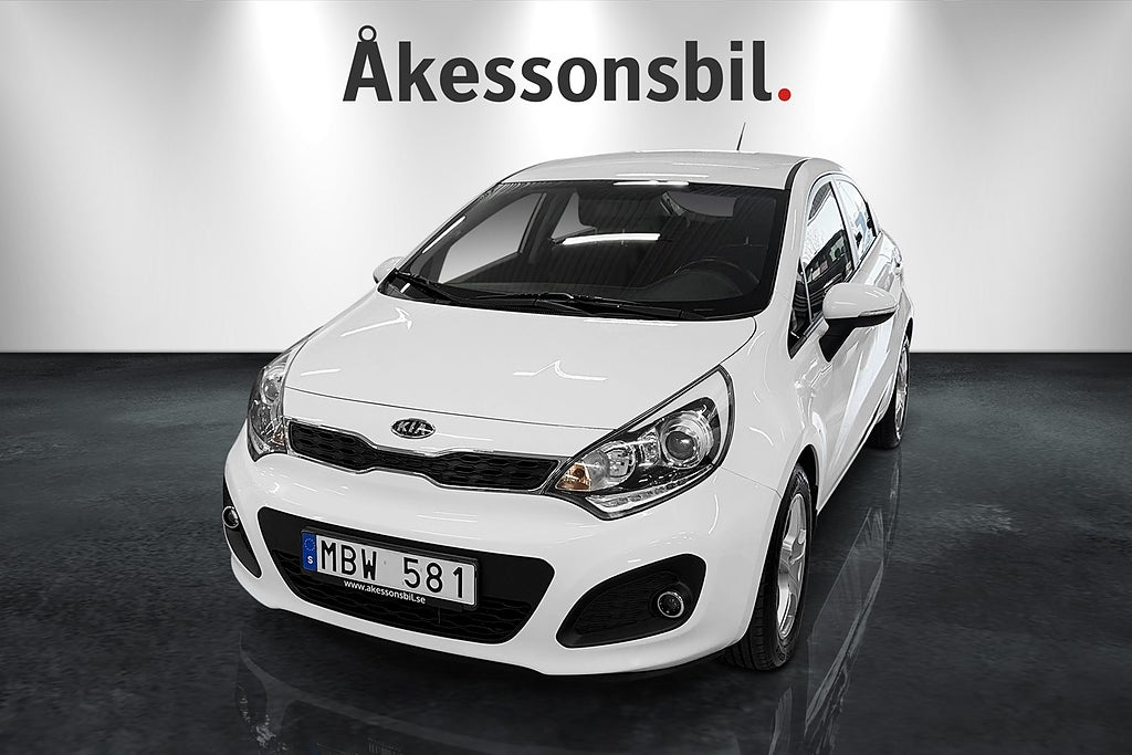 Kia Rio 5D 1.4 Manuell 109 hk LÅG SKATT