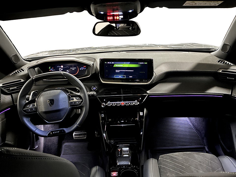 Bild på Peugeot 2008 GT 1.2 PT 130hk Aut B-KAMERA CARPLAY