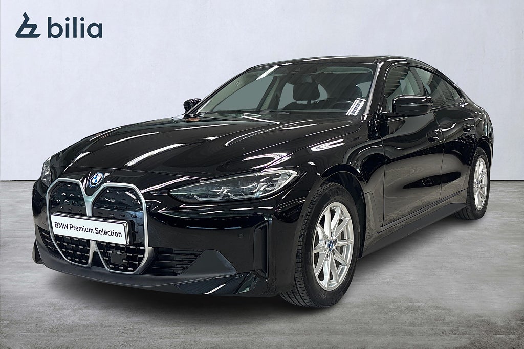 BMW i4 eDrive 40 Gran Coupé | Drag | Aktiv farth. | Backkamera