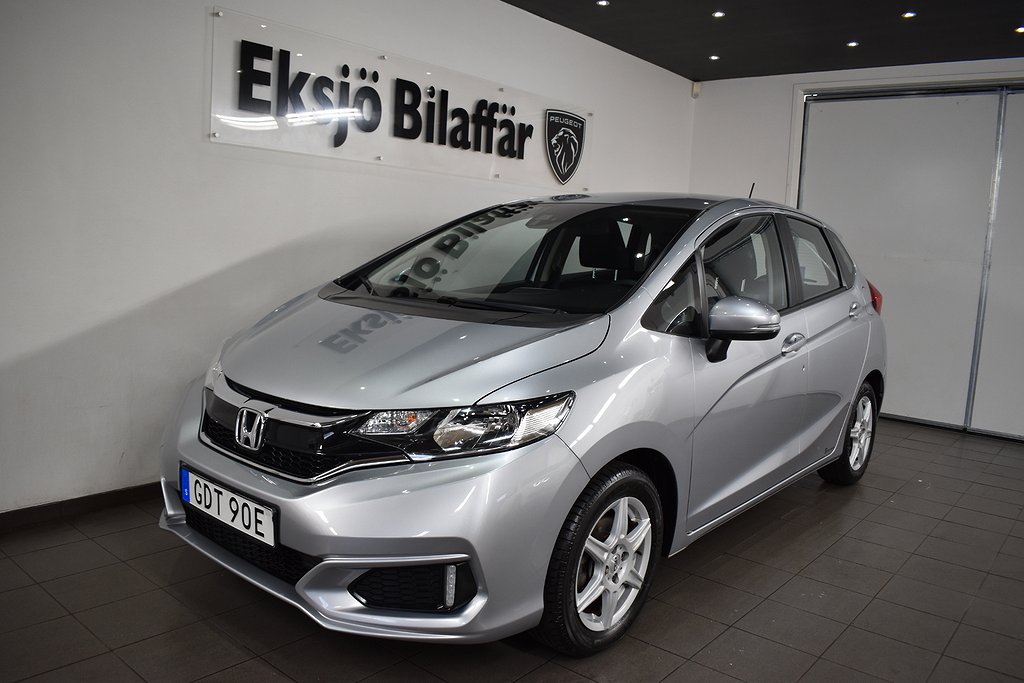 Honda Jazz 1.3 i-VTEC 100hk Automat *Sommar och Vinterdäck*