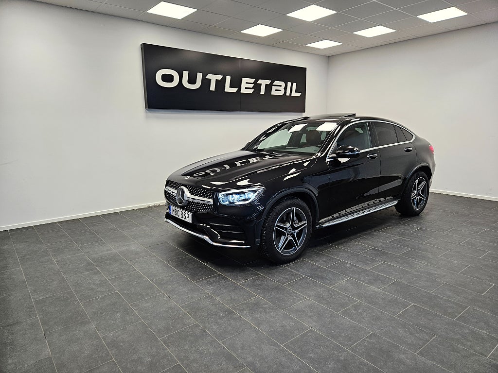 Mercedes-Benz GLC 400 d Coupé AMG 4MATIC Cockpit Burmester Taklucka Drag
