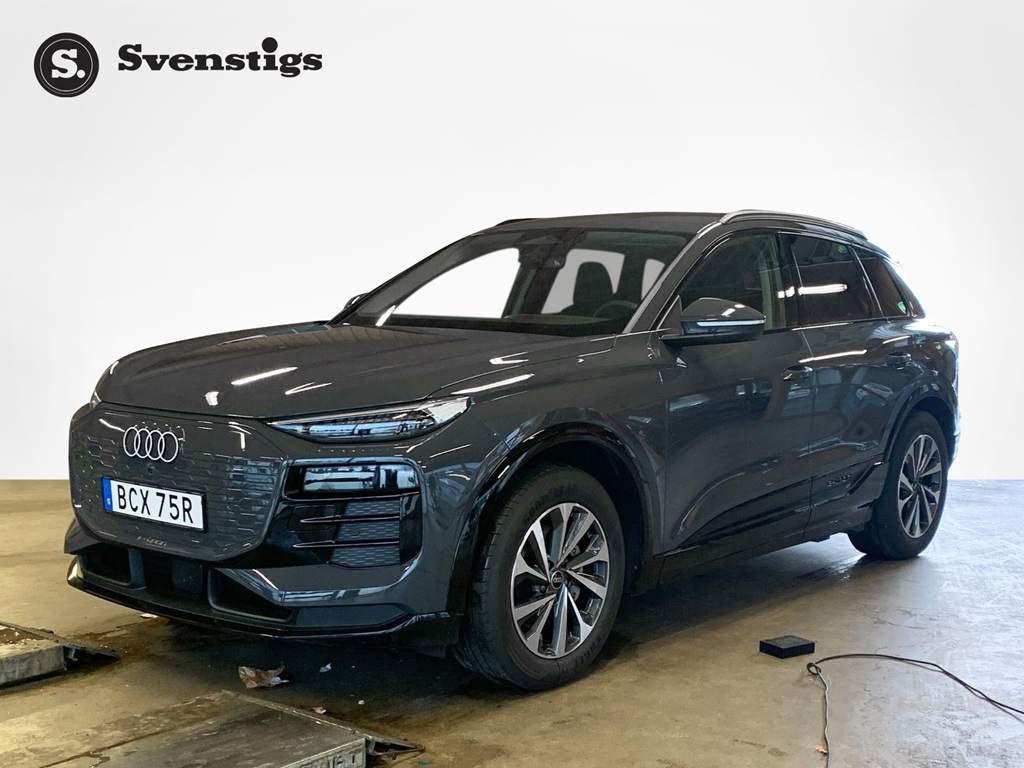 Audi Q6 e-tron e-tron SUV 2025, photo 2/44