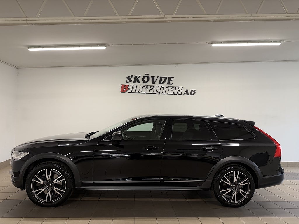 Volvo V90 Cross Country D4 AWD Advanced SE Polestar/Drag/Kamera/Värmare/Adaptiv