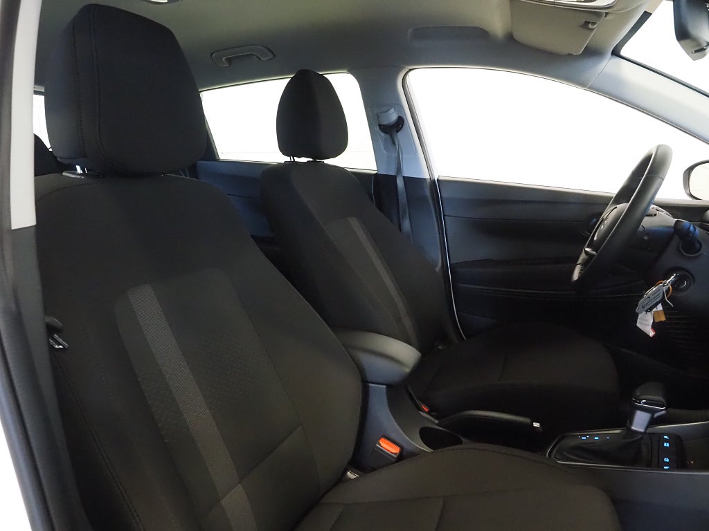 Hyundai i20 Essential 1.0 T-GDI 100HK Automat Kamera Moms