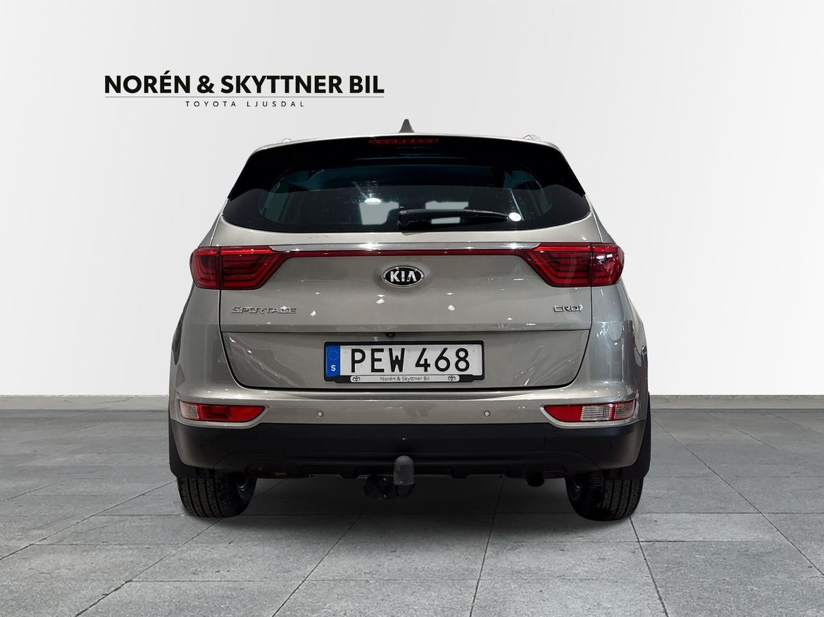 Kia Sportage 2.0 CRDi AWD Manuell /Vhjul 2017, photo 4/31