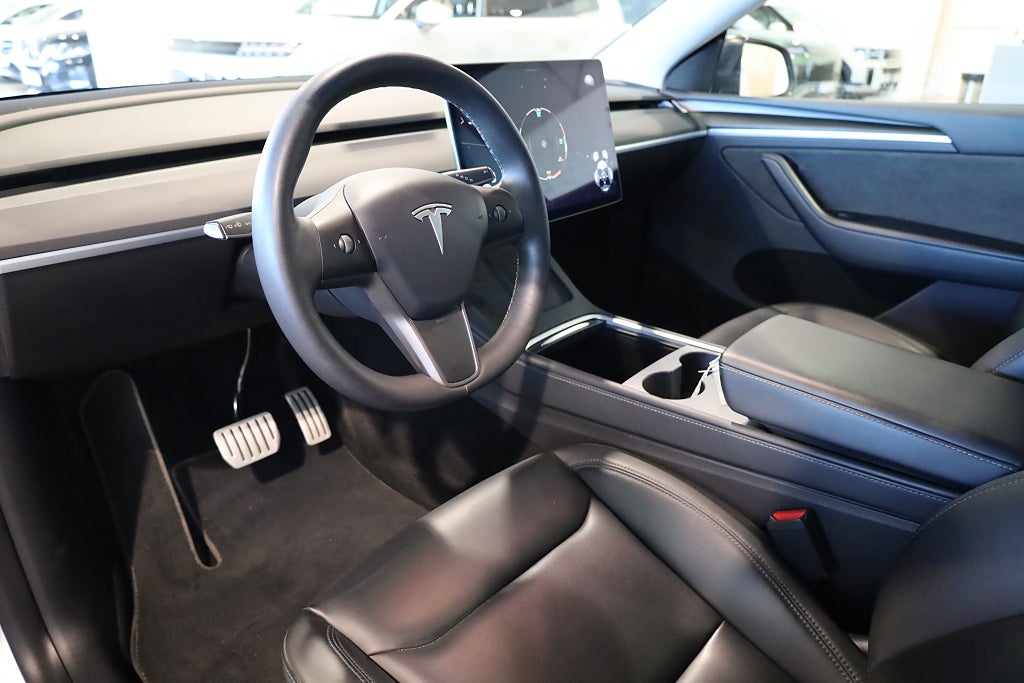 Tesla Model Y Performance AWD 534 HK Autopilot Pano Navi 2022