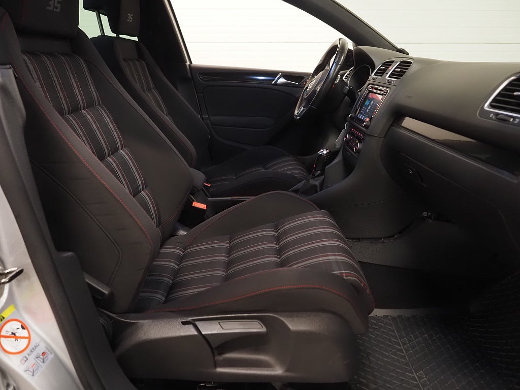 Volkswagen Golf GTI Edition 35 TSI 235hk Ljudsystem Kamera 2012